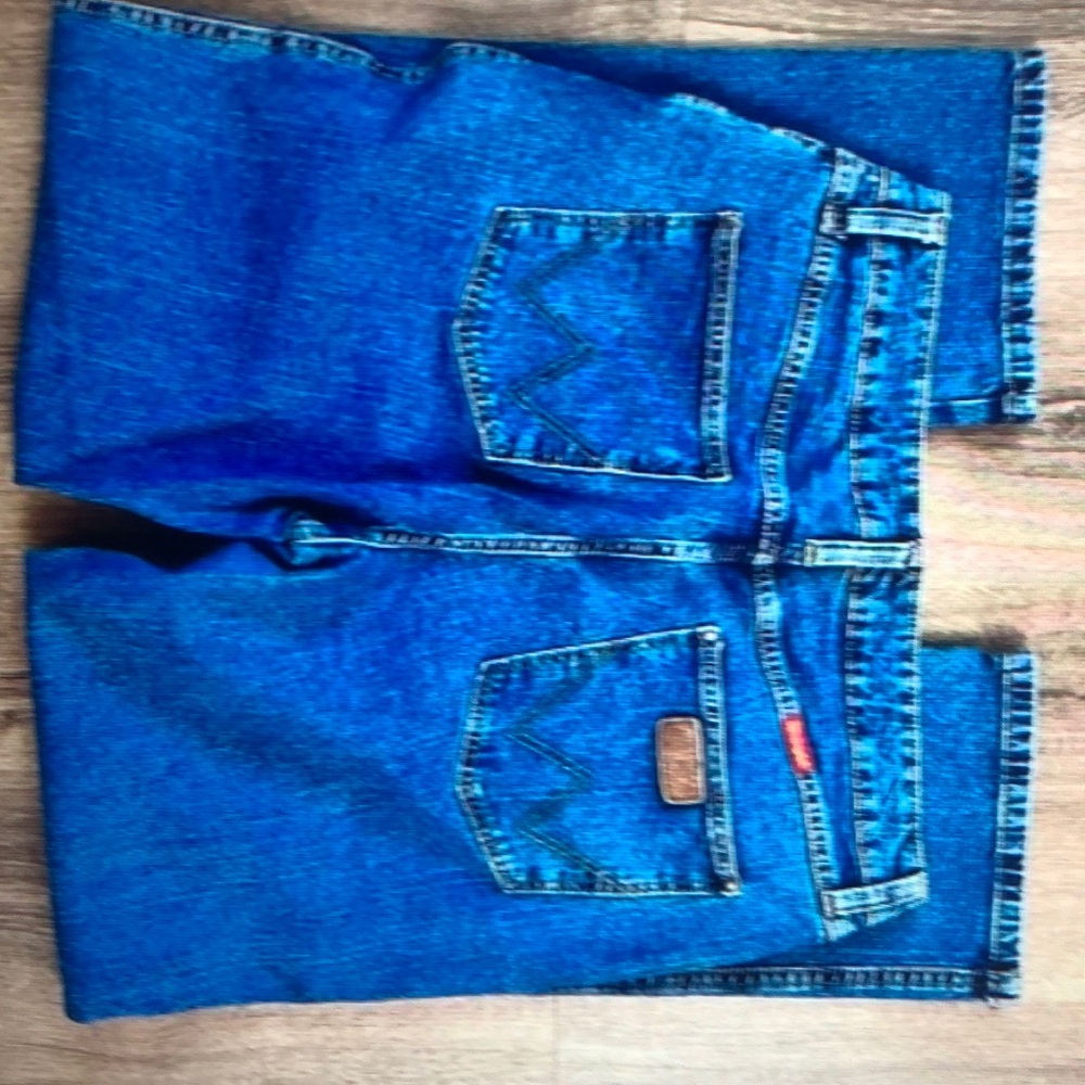 Wrangler High Rise straight leg